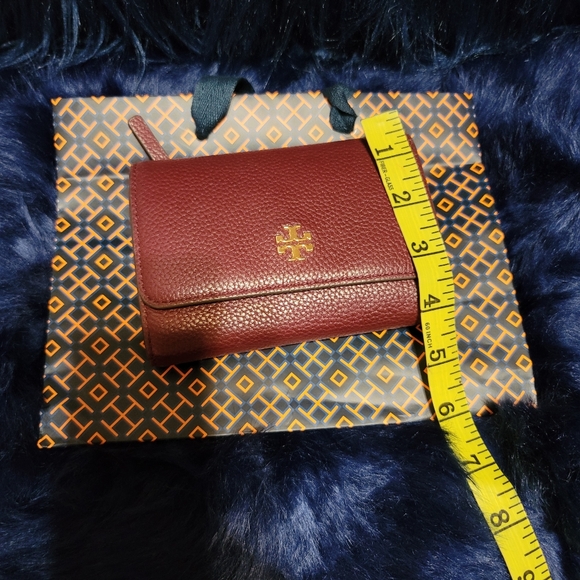 Tory Burch Burgandy Ladies Wallet - Picture 5 of 6